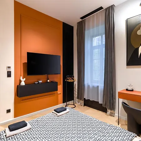 K21 Luxury I I Free Parking *