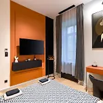 K21 Luxury Designer I Freeparking *